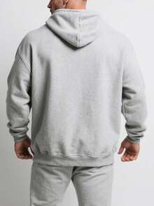 定制男士连帽衫，多种文字选项可选，只需上传图片即可获得独一无二的个性化连帽衫。时尚之选，打造您的专属连帽衫。无论是自用还是送礼，都是绝佳之选。长袖卫衣 - 灰色 - 查看 2