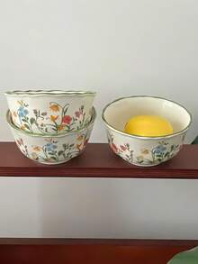 1 套手绘复古花卉陶瓷餐具套装，包括杯子和碟子、盘子、碗，适用于法国复古风格的咖啡、甜点、酸奶、意大利面，适用于餐厅、客厅、咖啡厅、面包店