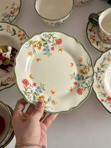 1 套手绘复古花卉陶瓷餐具套装，包括杯子和碟子、盘子、碗，适用于法国复古风格的咖啡、甜点、酸奶、意大利面，适用于餐厅、客厅、咖啡厅、面包店