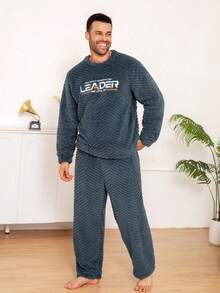 大码男士珊瑚绒长袖睡衣套装，舒适家居服，秋冬季温暖休闲家居服