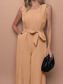 Elegant Linen Pantaloon Jumpsuit With Wide Legs And Discreet Pockets. TAILORED OVERALL WITH POCKET AND BELT. - 杏色 - 查看 5