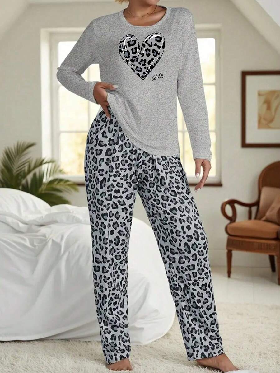 Gray Heart Print Long Sleeve Top & Pants Pajama Set For Women, Winter Clothes - Grey - View 1