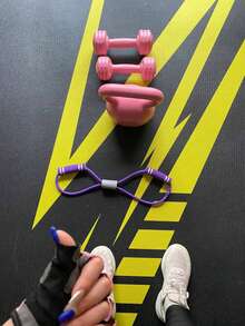 2件套紫色和蓝色阻力带，1根升级版TPE/泡沫手柄阻力带，长度38厘米/14.96英寸，适用于瑜伽、健身、拉伸、力量训练，是冬季、返校、生日、复活节、减肥的理想礼物。 - 彩色 - 查看 5