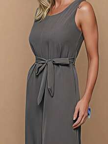 Elegant Linen Pantaloon Jumpsuit With Wide Legs And Discreet Pockets. TAILORED OVERALL WITH POCKET AND BELT. - Dark Grey - View 4