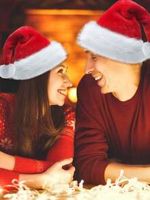 Elegante cappello natalizio imbottito per adulti - orecchie lunghe e appuntite morbide e decorazione soffice, cappello da Babbo Natale rosso e bianco, adatto per servizi fotografici natalizi, feste di Natale, Capodanno - abbigliamento natalizio comodo e durevole (lavare a mano) - perfetto per coppie, coordinati di famiglia, feste natalizie e celebrazioni - ideale per eventi di Natale e Capodanno con cappello rosso/bianco, cappello da Babbo Natale