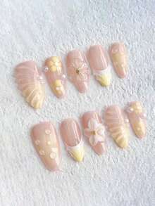 10 Stücke reine handgefertigte Aufklebe-Nägel, mittlere Nägel, Mandelform, handbemalte zitronengelbe kleine Blumen, Gel-Dekoration mit Muschelmustern auf der Nagelfläche, einzigartiger orange-gelber aurorartiger Sprungeffekt, süße handbemalte gelb-getupfte Fünfblütenblumen, hochwertige gelbe französische Kunstperlewellen