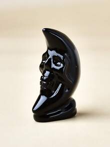 Exquisite Natural Crystal Carving Moon Skull Unique Design, Healing Crystal, Stones Containing Energy, Energy Healing Meditation Stone, Perfect For Home Decor & Gift Giving, For Pocket Decoration, For Holiday Gift, From The Brand CUPIDCRYSTAL