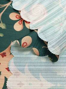 1 pieza Mantel navideño con estampado y relieve, cubierta de mesa de poliéster con tema navideño y adorno de encaje para sala de estar, dormitorio, cocina, decoración navideña