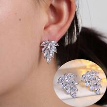 1 para eleganckich kolczyków z motywem liści, wyjątkowa elegancka biżuteria