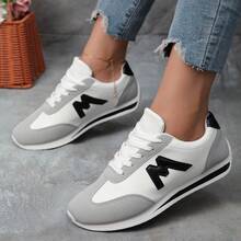 New Style Of Small White Shoes, Fashionable And Versatile For Female Students, Thick-Soled Height-Increasing Sports Shoes, Casual Shoes, Large Size - màu đen - Xem 1