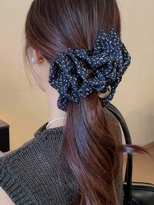 1pc Retro Cloud Bubble Hair Clip, Versatile Luxurious Accessory For Women Winter Hair Clutch Elegant Claw Clips