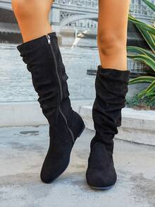 Damskie botki z plisowaną cholewką ze sztucznej skóry, uniwersalny styl z ozdobnym zamkiem błyskawicznym z boku, odpowiednie do strojów jesienno-zimowych i codziennych, kolor czarno-brązowy, miękkie i wygodne, pasujące do wielu stylizacji