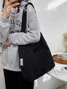 轻便、商务休闲简约大容量水桶包，适合少女、女大学生、新人及白领人士，非常适合办公室、大学、工作、商务、通勤、户外、旅行、郊游、学校单肩包