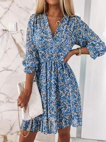 Chic Blue Floral Print Short Dress For Women, Boho Style With V-Neck, Long Flare Sleeves, Shirred Waist, And Ruffle Flared Hem - 藍色 - 查看 8