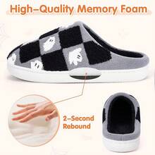 Pantuflas de calabaza de felpa acogedoras de Halloween, diseño esponjoso antideslizante - Cuadros negros - Ver 4