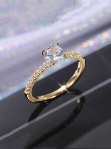 优雅的玫瑰金公主方形切割圆形莫桑石订婚戒指 | 扭曲设计结婚戒指，镶嵌实验室制造宝石 | 毕业典礼、周年纪念日和情人节的完美礼物 - 金色 - 查看 3