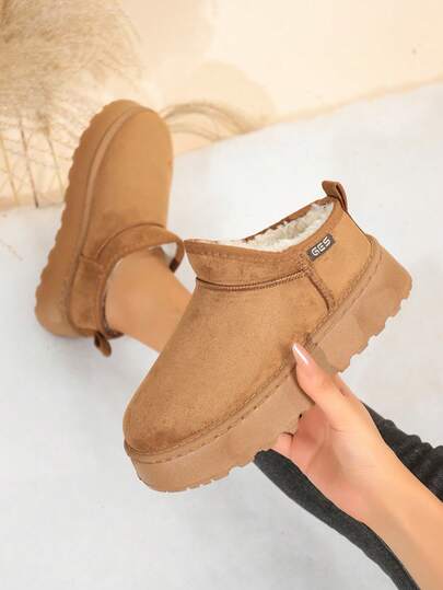 أحذية منزلية دافئة مبطنة بفرو صناعي فاخر، أحذية منزلية فضفاضة ناعمة مبطنة بفرو صناعي للارتداء بسهولة، مناسبة للخريف والشتاء