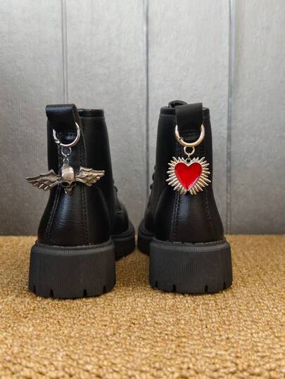 Mặt dây chuyền hình đầu lâu/trái tim cổ điển, phụ kiện kẹp giày phong cách Punk tự làm, quà tặng Halloween.