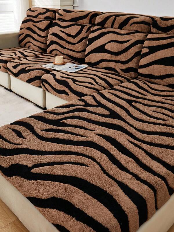 1pc Soft Plush Fabric Pet Proof Sofa Seat Cover, Zebra Pattern, Multi-Color, Thick Jacquard Plush Fabric, Suitable For Sofa Backs/1/2/3/4/Chaise Lounge In Autumn/Winter