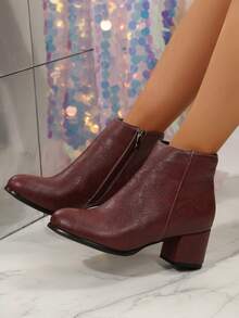 新款秋冬时尚女式高跟靴，粗跟，圆头，侧拉链，纯色搭扣，百搭舒适 - 酒紅色 - 查看 4