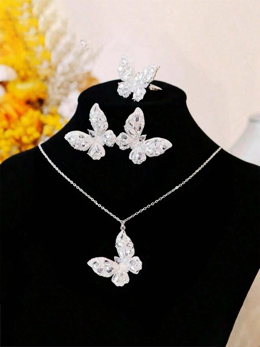 "4pcs/Set Luxury Bling Rhinestone Butterfly Jewelry Set For Women – Sparkling Necklace, Earrings & Ring, Elegant Fashion Accessory For Daily Wear, Evening Parties, Weddings, Valentine's Day, Mother's Day & Perfect Gift For Girlfriend, Wife, Mom Or Friends" - 銀色 - 查看 1