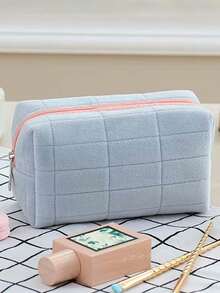 1pc Striped Makeup Storage Bag, Fashionable Striped Storage Bag, Large-Capacity Stationery Storage Pencil Case, Zipper Storage Makeup Bag, Convenient Toiletries Storage Bag, Dressing Table Makeup Brush Storage Bag