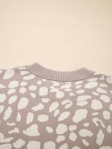 Acelitt 冬季女式灰色豹纹斑点图案罗纹边露肩毛衣，适合日常休闲宽松穿着