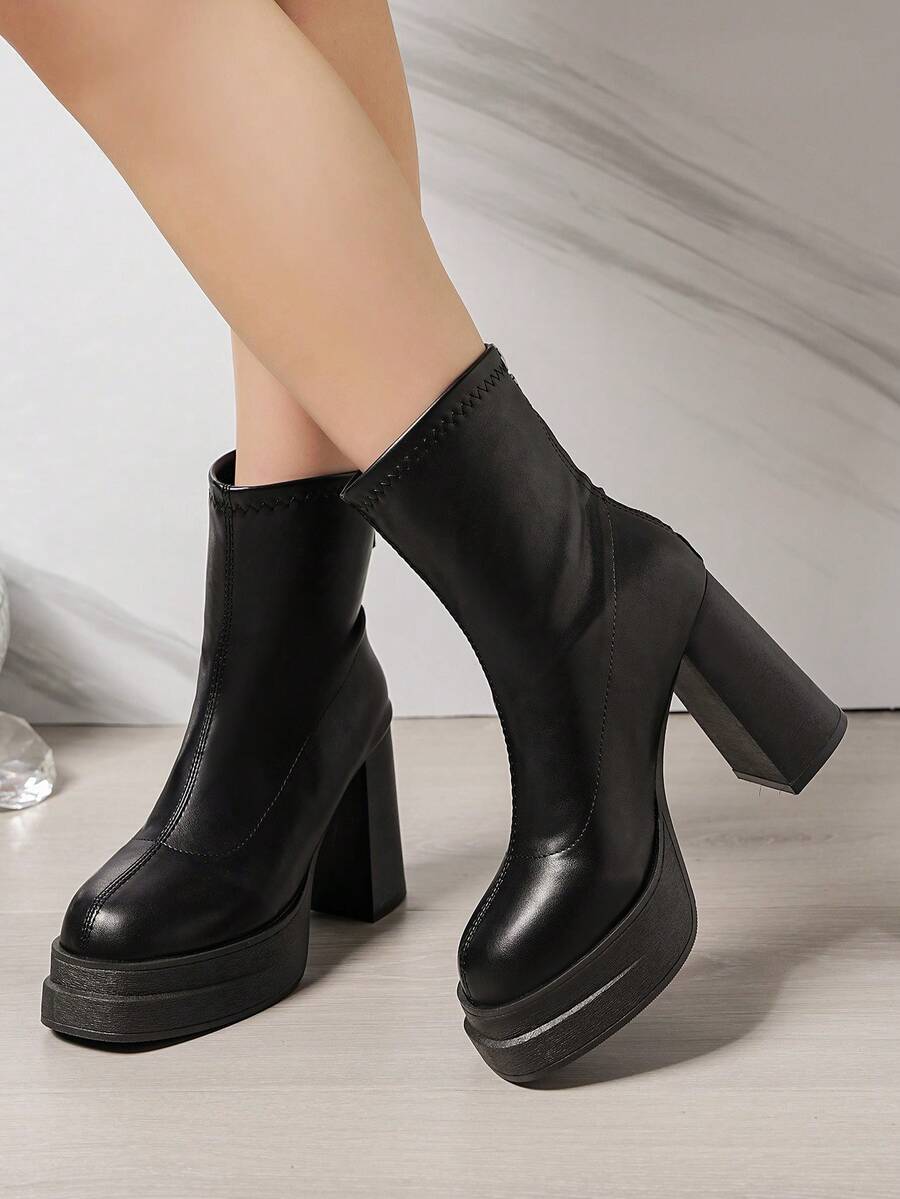 女秋冬新款时尚拉链粗跟防滑优雅个性成熟淑女性感短靴踝靴