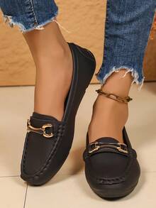 女士平底鞋，2025新款，套脚休闲鞋，流苏百搭软底便鞋，优雅时尚，大方舒适，轻便不累脚的平底鞋 - 黑色 - 查看 4