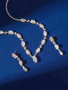 Sparkling Crystal Cubic Zirconia Jewelry Set, 18K Gold Plated Necklace & Earring Set, Simple Yet Elegant, Perfect Accessory For Weddings, Parties And Any Occasions - Vàng - Xem 3