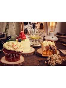 15 fette di legno rotonde naturali, diametro 6-10 cm, kit di legno artigianale con foro preforato, cerchi di legno per arte, sottobicchieri, decorazioni rustiche per matrimoni e natale fai-da-te, kit di legno non finito, dischi di tronco con corteccia per decorazioni per feste, banchetti e matrimoni rustici