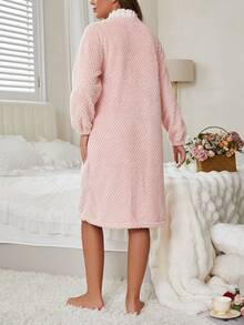 Women's Cozy Floral Print Robe, Button-Up V-Neck Long Sleeve Sleepwear, Thick Warm Thermal Lined Robe With Contrast Trim, Long Length With Pockets, Plush Textured Rose Fleece Loungewear, Fluffy, Winter - Pink - View 3
