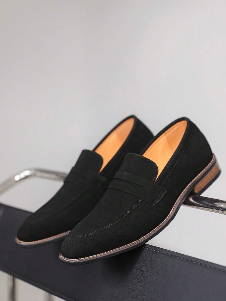 男士海军蓝绒面革乐福鞋，商务休闲一脚蹬鞋，经典便士带正装鞋，适合春秋季节穿着