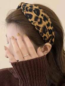 1pc 6.3in/16cm Women's Wide Fashion Versatile High-End Elegant Leopard Print Elastic Twist Headband, Minimalist Hair Accessory Suitable For Daily Casual, Party, Commute, Vacation, Ponytail