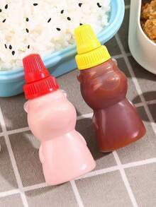 2/4pcs Mini Bear Ketchup Bottles, Condiment Squeeze Bottles, Lunch Plastic Portable Sauce Container Bottles, Ketchup Bottles, Adult Condiment Squeeze Bottles, Mini Oil Soy Sauce Honey Squeeze Bottles, Salad Dressing,Disposable Seasoning Bottle,Kitchen,Christmas Gift,School Supplies.