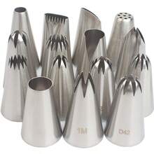 8pcs Piping Nozzle Set, 6-Tooth, 8-Tooth, 15-Tooth Medium Sizes Stainless Steel Baking Cookie Cake Decorating Cream Icing Nozzle Mouths, Mother's Day Gift Back To School