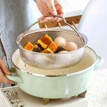 304不锈钢蒸笼，电饭煲蒸笼，米饭和汤料分离器，厨房沥水篮，多功能厨房工具 - 銀色 - 查看 4