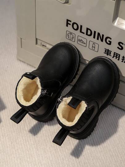 Latest Fashion Children Short Boots, Toddler Shoes Flat Side Zipper Winter New Leather Boys Boots Girls Boots Baby Boots