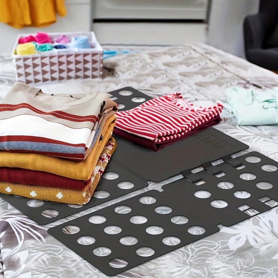 Prancha de Dobrar Camisas, Prancha de Dobrar Roupas, Organizador de Lavanderia, Armazena Roupas de Forma Eficiente, Ajustável, Design Multiuso Compacto e Antirrugas, Lavanderia Sem Rugas, Durável, Armazenamento Compacto, Estrutura Resistente, Organizador de Roupas, Fácil de Limpar, Ideal para Camisas, Camisetas, Shorts - Perfeito para Casa, Viagem, Lavanderia como Presente de Natal