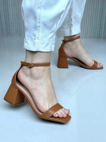 GISELE CLASSIC SANDAL WITH 6CM HEEL - 駝色 - 查看 2