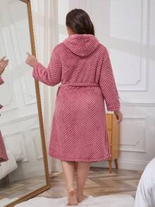 Áo choàng ngủ bằng vải nhung mềm mại, màu trơn có mũ trùm đầu cỡ lớn dành cho nữ, mặc ở nhà thoải mái cho mùa thu/đông - Màu Hồng  Dưa hấu - Xem 5