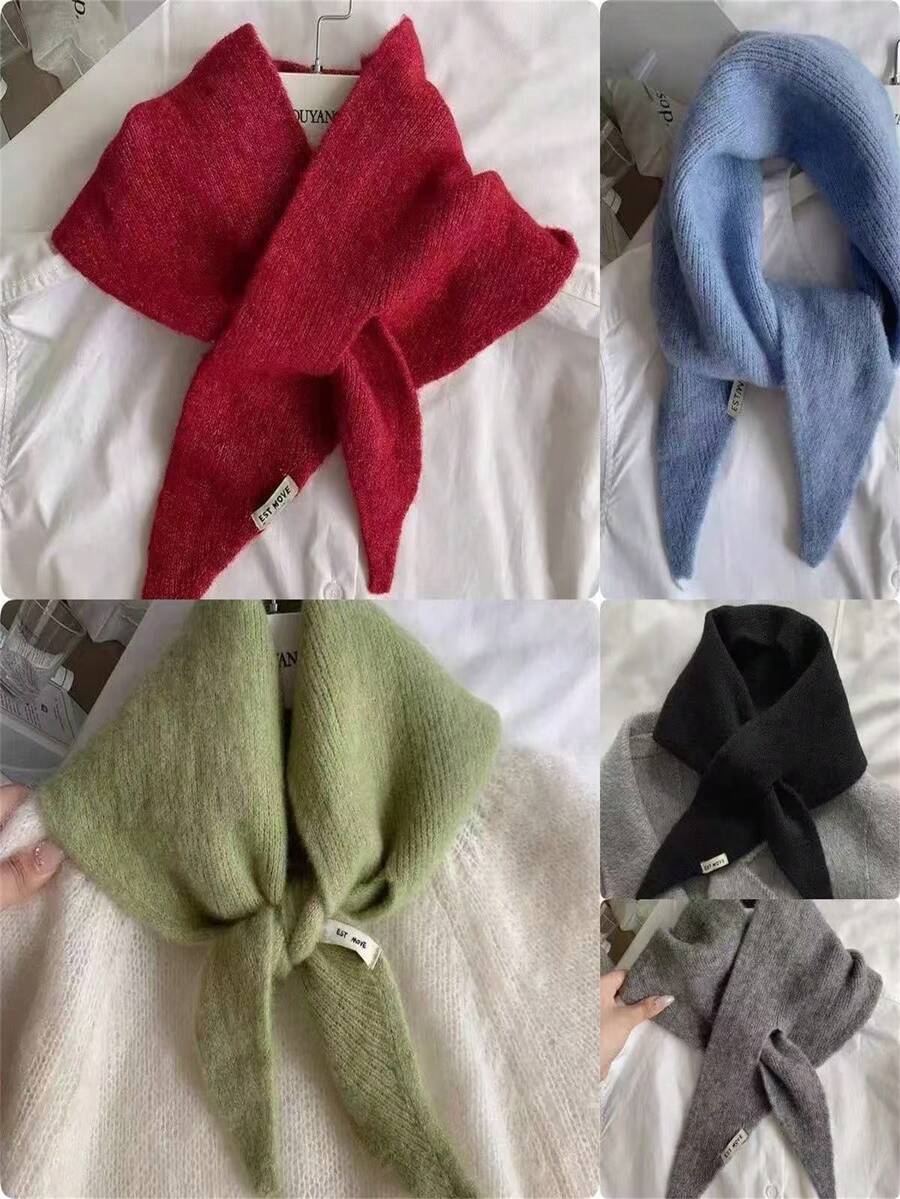 Écharpe triangulaire douce comme de la laine de mouton pour femmes avec col en fausse fourrure - Étole d'hiver chaude en gris clair/foncé, blanc, rouge, noir | Accessoire élégant et polyvalent non extensible pour tenues décontractées et habillées | Lavage à la main, entretien facile, mini écharpe pour femmes, grande écharpe pour femmes de haute qualité, écharpe pour femmes, écharpe, écharpe en fourrure, vêtement pour temps froid, étole , tissu léger, accessoire décoratif pour le cou, tenue de bureau pour robe - Multicolore - Voir 1