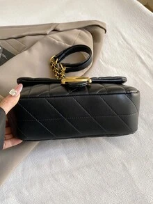 优雅女士单肩包，搭配金色链条肩带、粉色点缀和经典设计 - 时尚双色斜挎包，适合日常使用 - 黑色 - 查看 3