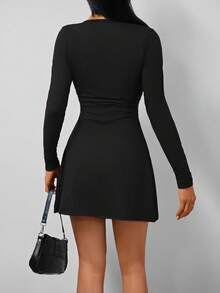 Sexy Fashion Ruched Deep V-Neck A-Line Hem Long Sleeve Mini Dress, New Arrival For Autumn - Black - View 2