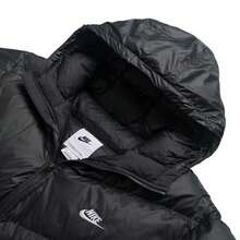 Nike 男士羽绒服 AS M NK WINDRUNNER STMNT DWN，户外运动、通勤、旅行、休闲，蓬松轻便，保暖外套 HQ7791-061（90% 羽绒，10% 羽毛） - 黑/灰/彩色 - 查看 3