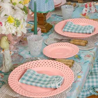 2 piezas de platos cerámicos franceses minimalistas de 12 pulgadas - Diseño hueco elegante, perfectos para servir desayuno, ensalada o filete en casa, blancos con patrones delicados, ideales para comidas y entretenimiento de moda, plato para servir ensalada | Plato con patrón intrincado | Detalles meticulosamente elaborados Plato de cerámica para desayuno, postre, pasta, ensalada de frutas