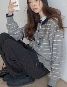 Contrast Color Striped Sweater For Women, Loose And Comfortable Winter Top, Luxurious Wool Blend Knit Cardigan Jacket - 灰色 - 查看 1