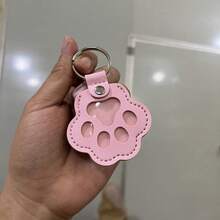 Cute Dog Paw Keychain, Cartoon Pet Hair Storage Leather Case Portable Pet Hair Memorial Keychain Pendant,Christmas,Christmas Decorations
