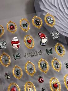 2pcs Frame Halloween 5D Nail Art Stickers Ladybug Spider Butterfly Ant Animal Relief Nail Pattern Hand Holding Heart Skull Horror Halloween Nail Art Decoration Self-Adhesive Nail Stickers DIY - 彩色 - 查看 5