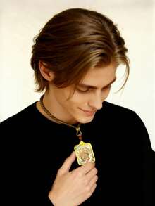 TUGGUO 1PC / Thangka Pendant Necklace, Stainless Steel Gold Plated With Agate Bead, Retro Art Religious Amulet Jewelry For Women & Men